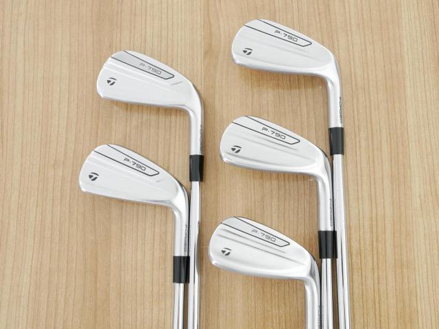 Iron set : Taylormade : ชุดเหล็ก Taylormade P790 (ตัวท้อปสุด ออกปี 2019) มีเหล็ก 6-Pw (5 ชิ้น) ก้านเหล็ก Dynamic Gold 120 VSS S200