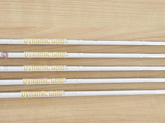Iron set : Taylormade : ชุดเหล็ก Taylormade P790 (ตัวท้อปสุด ออกปี 2019) มีเหล็ก 6-Pw (5 ชิ้น) ก้านเหล็ก Dynamic Gold 120 VSS S200