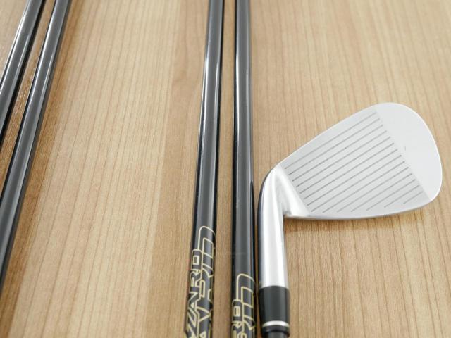 Iron set : Honma : ชุดเหล็ก Honma Tour World TR21X (ออกปี 2021 ตีง่าย ไกล) มีเหล็ก 6-10 (5 ชิ้น) ก้านกราไฟต์ Honma Vizard TR20-65 Flex R