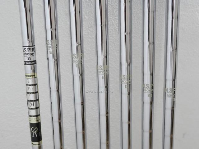 Iron set : Tourstage : ชุดเหล็ก Tourstage PHYZ Forged (ซีรี่ย์ท๊อป นุ่มไกล) มีเหล็ก 4-Pw (7 ชิ้น) ก้านเหล็ก NS Pro 950 