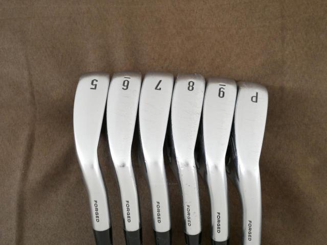 Iron set : Callaway : ชุดเหล็ก Callaway APEX Forged (รุ่นปี 2022) มีเหล็ก 5-Pw (6 ชิ้น) ก้านเหล็ก NS Pro ZELOS 8 Flex S