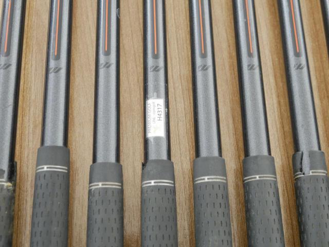 Iron set : Mizuno : ชุดเหล็ก Mizuno Intage Titanium (รุ่นท๊อป ใบใหญ่ ตีไกลมาก) มีเหล็ก 5-Pw,Aw,Sw (8 ชิ้น) ก้านกราไฟต์ Flex R