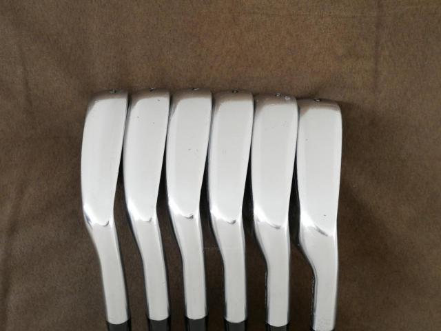 Iron set : Romaro : ชุดเหล็ก Romaro Ray Type R Plus Forged (ออกปี 2022) มีเหล็ก 5-Pw (6 ชิ้น) ก้านเหล็ก NS Pro 950 Flex S