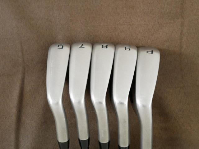 Iron set : Other Brand : ชุดเหล็ก Cobra Darkspeed (ปี 2024) มีเหล็ก 6-Pw (5 ชิ้น) ก้านกราไฟต์ Fujikura Speeder NX Flex R