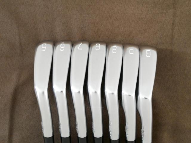 Iron set : Mizuno : ชุดเหล็ก Mizuno Pro 245 Forged (ปี 2024 นุ่ม แน่น ระยะดี) มีเหล็ก 5-Pw,Gw (7 ชิ้น) ก้านเหล็ก Dynamic Gold 105 S200