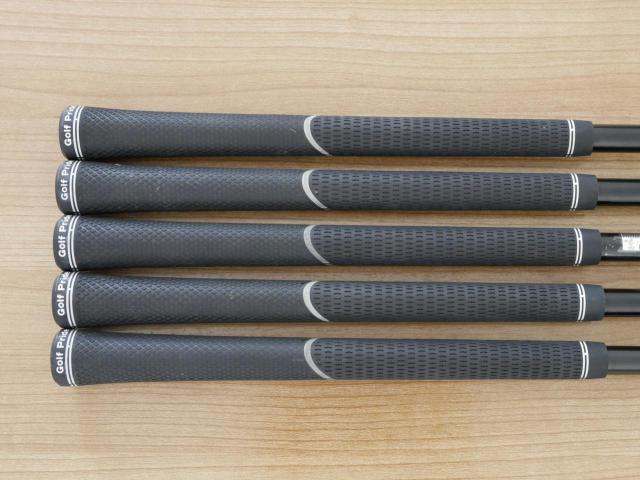 Iron set : Honma : ชุดเหล็ก Honma Tour World TR21X (ออกปี 2021 ตีง่าย ไกล) มีเหล็ก 6-10 (5 ชิ้น) ก้านกราไฟต์ Honma Vizard TR20-65 Flex R