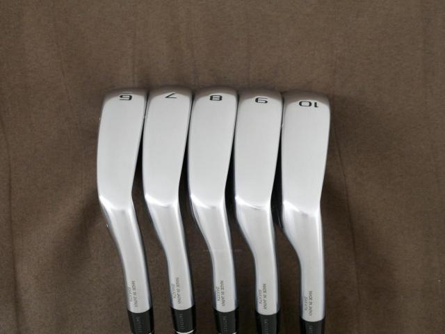 Iron set : Honma : ชุดเหล็ก Honma Tour World TR21X (ออกปี 2021 ตีง่าย ไกล) มีเหล็ก 6-10 (5 ชิ้น) ก้านกราไฟต์ Honma Vizard TR20-65 Flex R
