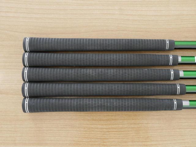 Iron set : Callaway : ชุดเหล็ก Callaway EPIC Max Fast (รุ่นแพงสุด ไกลสุดของ Callaway ปี 2021) มีเหล็ก 7-Pw,Aw (5 ชิ้น) ก้านกราไฟต์ Fujikura Speeder Evolution Flex R