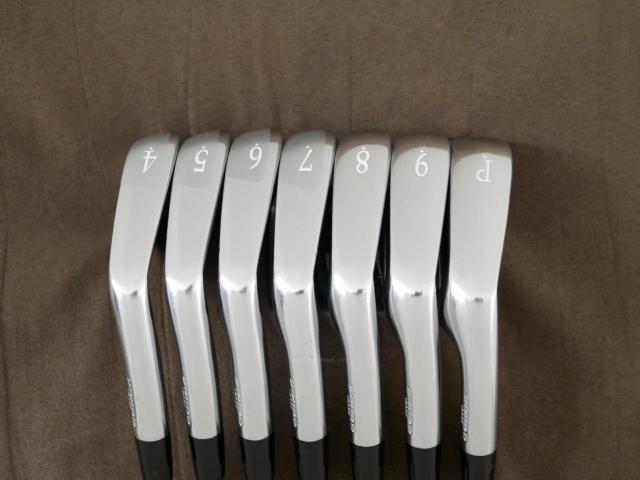 Iron set : Mizuno : ชุดเหล็ก Mizuno Pro 518 Forged (รุ่นปี 2019 นุ่มมาก) มีเหล็ก 4-Pw (7 ชิ้น) ก้านเหล็ก Dynamic Gold 95 R300
