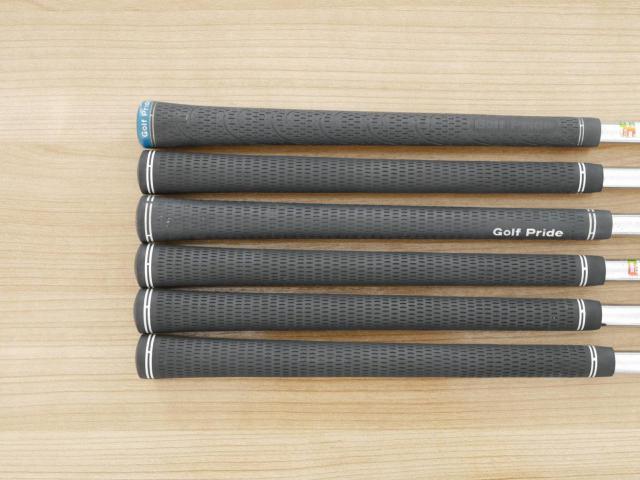 Iron set : Callaway : ชุดเหล็ก Callaway Rogue Star CF18 (ออกปี 2018 ตีง่าย ไกลมากๆ) มีเหล็ก 5-Pw (6 ชิ้น) ก้านเหล็ก NS Pro ZELOS 7 Flex S