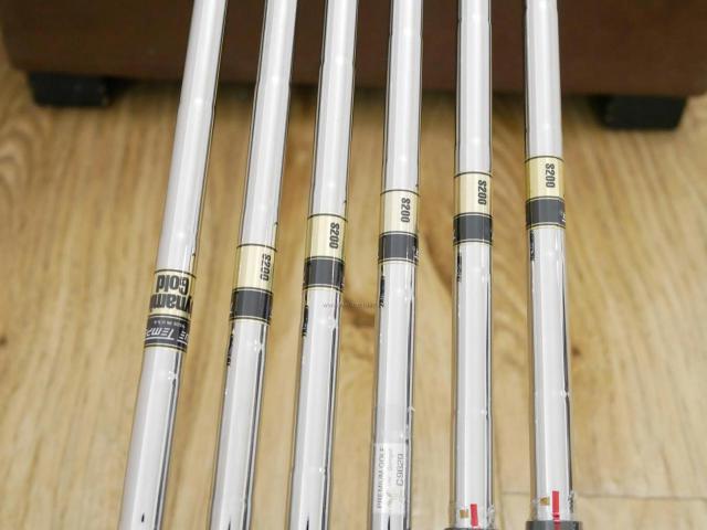 Iron set : Titleist : **ของใหม่ ยังไม่แกะพลาสติก** ชุดเหล็ก Titleist T100 Forged (รุ่นล่าสุด ออกปี 2023 นุ่ม แน่น คม) มีเหล็ก 5-Pw (6 ชิ้น) ก้านเหล็ก Dynamic Gold S200