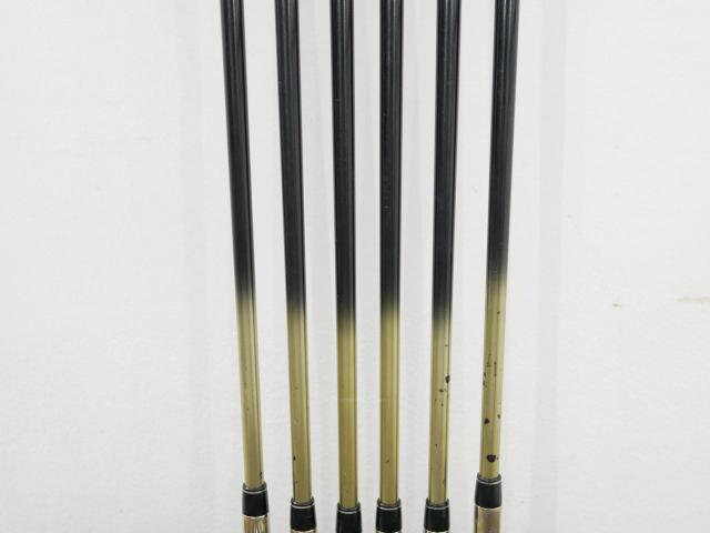 Iron set : PRGR : ชุดเหล็ก PRGR ID Nabla Red Titan (รุ่นท๊อปสุด หน้าเด้ง ไกลมาก) มีเหล็ก 6-Pw,Aw (6 ชิ้น) ก้านกราไฟต์ M-40 Flex SR