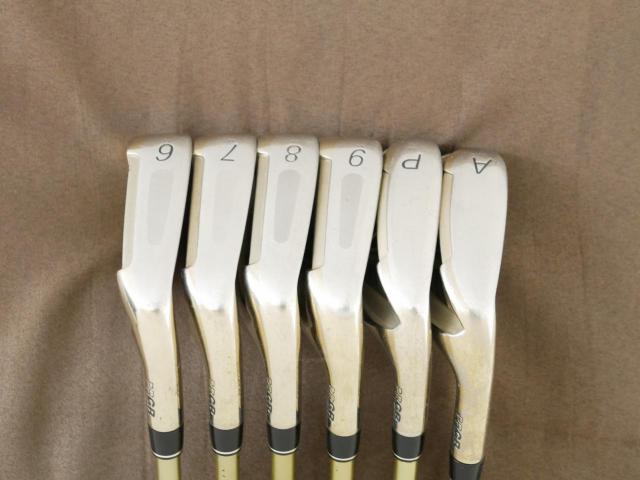 Iron set : PRGR : ชุดเหล็ก PRGR ID Nabla Red Titan (รุ่นท๊อปสุด หน้าเด้ง ไกลมาก) มีเหล็ก 6-Pw,Aw (6 ชิ้น) ก้านกราไฟต์ M-40 Flex SR