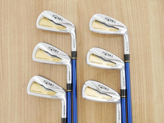 Iron set : Honma : **ก้าน 3 ดาว** ชุดเหล็ก Honma Tour World TW727P (Forged) มีเหล็ก 5-10 (6 ชิ้น) ก้านกราไฟต์ ARMRQ 8 (54) Flex R (3 ดาว)