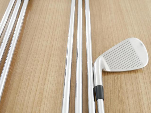 Iron set : Titleist : ชุดเหล็ก Titleist AP1 716 (ออกปี 2016) มีเหล็ก 5-Pw,Aw (7 ชิ้น) ก้านเหล็ก NS Pro 950 Flex R