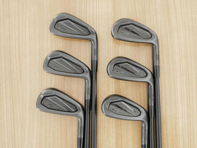 Iron set : Mizuno : ชุดเหล็ก Mizuno JPX 925 Black Forged (รุ่นล่าสุด ออกปี 2024 ตัวท๊อป นุ่ม แน่น ไกล) มีเหล็ก 5-Pw (6 ชิ้น) ก้านเหล็ก Dynamic Gold 105 S200