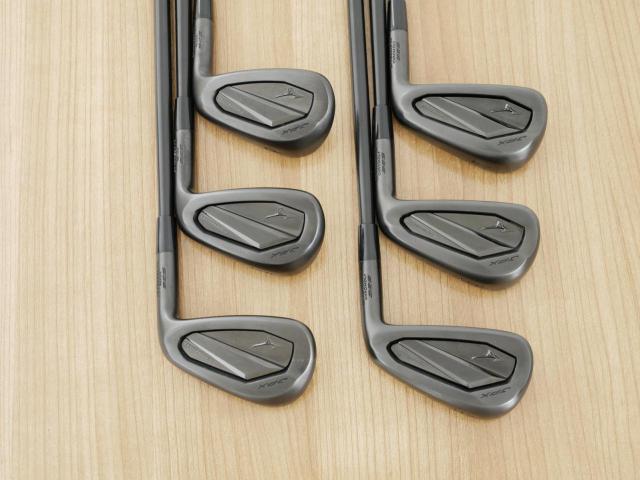 Iron set : Mizuno : ชุดเหล็ก Mizuno JPX 925 Black Forged (รุ่นล่าสุด ออกปี 2024 ตัวท๊อป นุ่ม แน่น ไกล) มีเหล็ก 5-Pw (6 ชิ้น) ก้านเหล็ก Dynamic Gold 105 S200