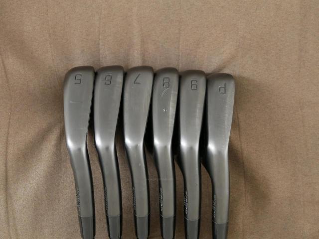 Iron set : Mizuno : ชุดเหล็ก Mizuno JPX 925 Black Forged (รุ่นล่าสุด ออกปี 2024 ตัวท๊อป นุ่ม แน่น ไกล) มีเหล็ก 5-Pw (6 ชิ้น) ก้านเหล็ก Dynamic Gold 105 S200