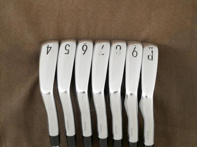 Iron set : Titleist : ชุดเหล็ก Titleist T100 Forged (รุ่นปี 2020) มีเหล็ก 4-Pw (7 ชิ้น) ก้านเหล็ก Project X LZ 5.5 Flex S