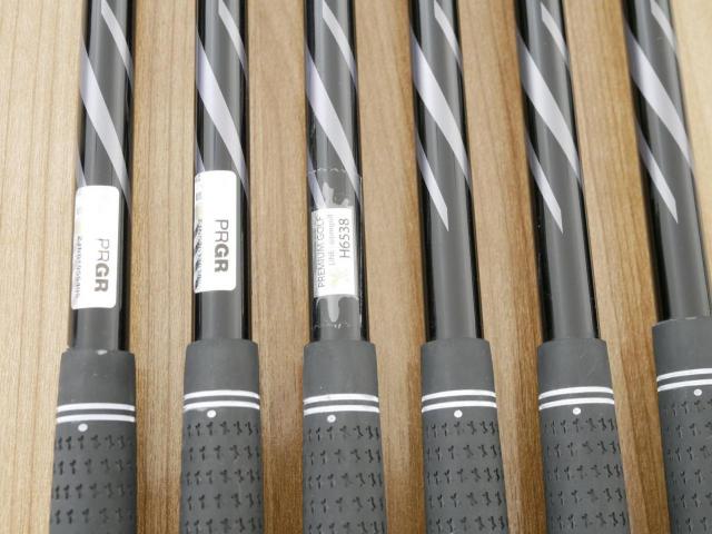 Iron set : PRGR : ชุดเหล็ก PRGR 05 Forged (รุ่นปี 2023) มีเหล็ก 6-Pw,Aw (6 ชิ้น) ก้านกราไฟต์ Fujikura MCI Flex R2