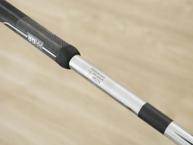 Wedge : Other : Chipper PRGR R45 Wedge Loft 45 ก้านเหล็ก