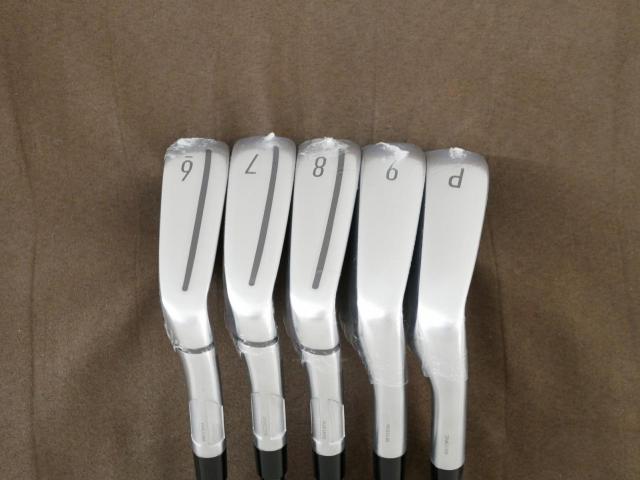 Iron set : Taylormade : **ของใหม่ ยังไม่แกะพลาสติก** ชุดเหล็ก Taylormade Qi (รุ่นล่าสุด ออกปี 2024 Japan Spec.) มีเหล็ก 6-Pw (5 ชิ้น) ก้านกราไฟต์ Mitsubishi Diamana TM60 Flex R