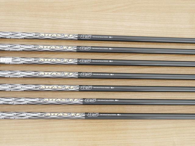 Iron set : PRGR : ชุดเหล็กกระเทย PRGR NEW Egg Forged (รุ่นปี 2020 ตีง่ายและไกลมากๆ เด้งสุดๆ COR 0.82) มีเหล็ก 6-Pw,Aw,As (7 ชิ้น) ก้านกราไฟต์ UST Mamiya ATTAS FF 85 Flex S