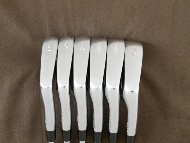 Iron set : Mizuno : ชุดเหล็ก Mizuno Pro 518 Forged (รุ่นปี 2019 นุ่มมาก) มีเหล็ก 5-Pw (6 ชิ้น) ก้านเหล็ก NS Pro MODUS 105 Flex S