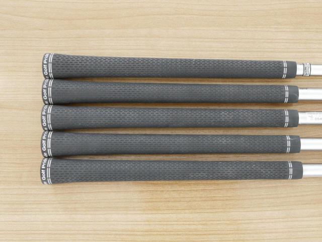 Iron set : Romaro : ชุดเหล็ก Romaro Ray V V2 Forged (ออกปี 2022) มีเหล็ก 6-Pw (5 ชิ้น) ก้านเหล็ก NS Pro 950 NEO Flex R