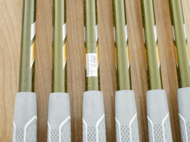 Iron set : Honma : **ก้าน 3 ดาว** ชุดเหล็ก Honma Beres IS-03 (หน้าเด้ง Forged) มีเหล็ก 6-11 (6 ชิ้น) ก้าน ARMRQ 8 (49) Flex R (3 ดาว)