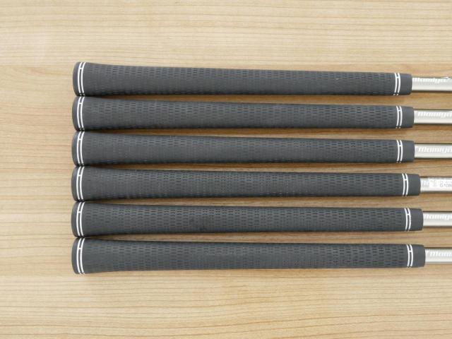 Iron set : Callaway : ชุดเหล็ก Callaway Rogue ST Max (ออกปี 2022 ตีง่าย ไกลมาก) มีเหล็ก 5-Pw (6 ชิ้น) ก้านกราไฟต์ UST Mamiya RECOIL 660 F3 Flex R