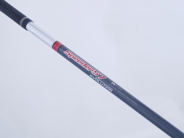 Driver : Taylormade : ไดรเวอร์ Taylormade R15 Loft 10.5 (ปรับได้) ก้าน Fujikura Speeder 57 Evolution Flex R