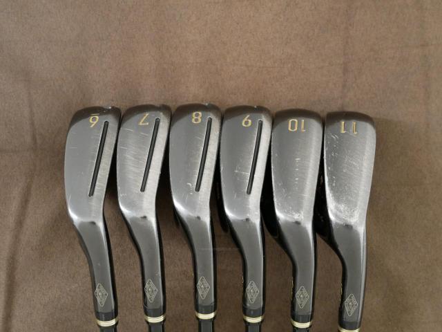 Iron set : Honma : ชุดเหล็ก Honma Beres Black Forged (ออกปี 2022 สวยมากๆ) มีเหล็ก 6-11 (6 ชิ้น เทียบเท่า 5-Pw) ก้าน ARMRQ MX Flex SR