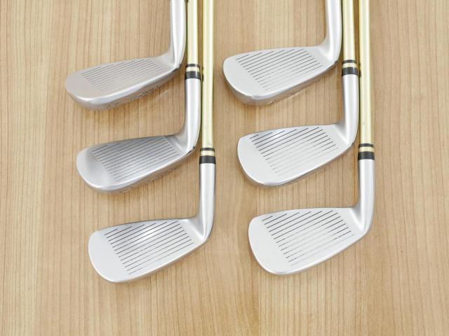 Iron set : Honma : ชุดเหล็ก Honma Beres IS-03 (ปี 2015 หน้าเด้ง Forged) มีเหล็ก 6-11 (6 ชิ้น เทียบเท่า 5-Pw) ก้าน ARMRQ 8 (49) Flex R (2 ดาว)