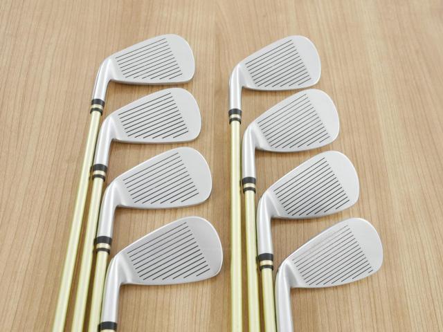 Iron set : Honma : ชุดเหล็ก Honma Beres IS-05 Forged (ปี 2017) มีเหล็ก 6-11,Aw,Sw (8 ชิ้น ระยะเทียบเท่า 5-Pw,Aw,Sw ของรุ่นอื่นๆ) ก้าน ARMRQ ∞ (48) Flex R (2 ดาว)