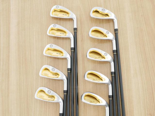 Iron set : Honma : **ก้าน 3 ดาว** ชุดเหล็ก Honma TwinMarks MG818 (รุ่นหายากก) มีเหล็ก 3-11,Sw (10 ชิ้น) ก้านกราไฟต์ ARMRQ 851 Flex R (3 ดาว)