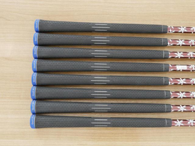 Iron set : Ping : ชุดเหล็ก Ping G700 (ปี 2019 Japan Spec. ใบใหญ่ ง่ายที่สุด ไกลที่สุดของ Ping) มีเหล็ก 5-Pw,Aw,Sw (8 ชิ้น) ก้านกราไฟต์ Mitsubishi FUBUKI Flex R