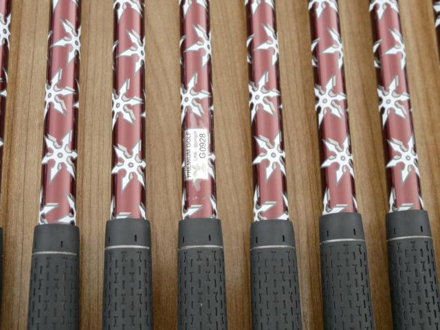 Iron set : Ping : ชุดเหล็ก Ping G700 (ปี 2019 Japan Spec. ใบใหญ่ ง่ายที่สุด ไกลที่สุดของ Ping) มีเหล็ก 5-Pw,Aw,Sw (8 ชิ้น) ก้านกราไฟต์ Mitsubishi FUBUKI Flex R