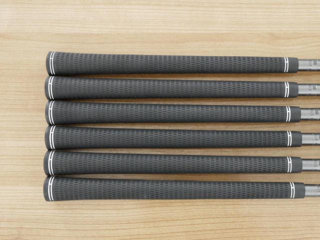 Iron set : Daiwa : ชุดเหล็ก Daiwa OnOff + (Forged) มีเหล็ก 5-Pw (6 ชิ้น) ก้านกราไฟต์ Flex R