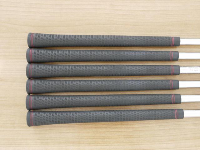 Iron set : PRGR : ชุดเหล็ก PRGR RS Red (รุ่นปี 2020 หน้าเด้ง ตีไกลมาก) มีเหล็ก 6-Pw,Aw (6 ชิ้น) ก้านเหล็ก NS Pro 80 Flex SR (M-40)
