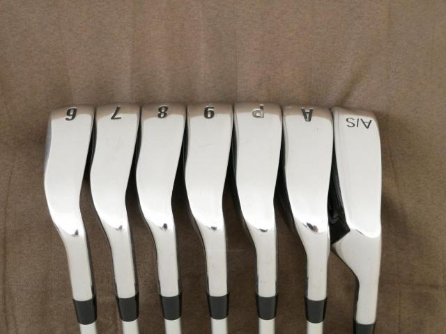 Iron set : Other Brand : ชุดเหล็ก Muziik On The Screw Type D (หน้า Maraging เด้ง ตีไกลมาก) มีเหล็ก 6-Pw,Aw,As (7 ชิ้น) ก้านกราไฟต์ Fujikura MCI 50 Flex R