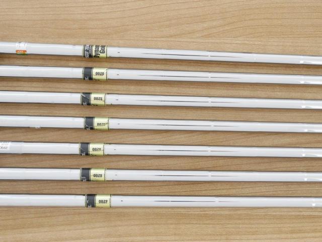 Iron set : Titleist : ชุดเหล็ก Titleist 714 CB Forged มีเหล็ก 4-Pw (7 ชิ้น) ก้านเหล็ก Dynamic Gold S200