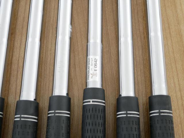 Iron set : Titleist : ชุดเหล็ก Titleist 714 CB Forged มีเหล็ก 4-Pw (7 ชิ้น) ก้านเหล็ก Dynamic Gold S200