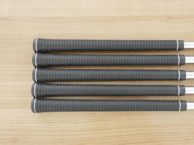 Iron set : Taylormade : ชุดเหล็ก Taylormade P790 (ตัวท้อปสุด ปี 2022 Japan Spec.) มีเหล็ก 6-Pw (5 ชิ้น) ก้านเหล็ก NS Pro 850 NEO Flex R