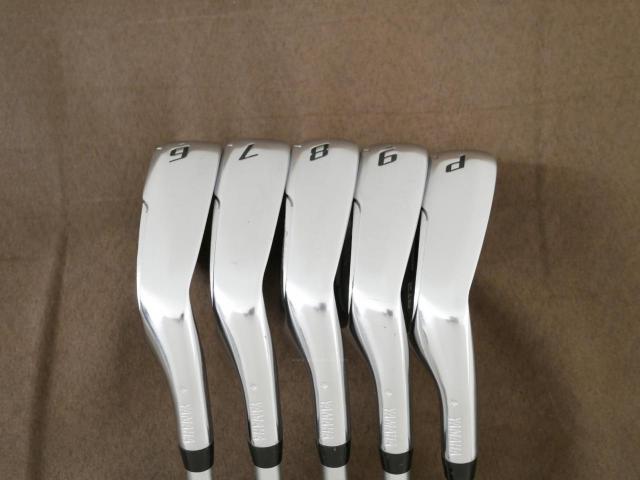 Iron set : Yamaha : ชุดเหล็ก Yamaha RMX 218 (ปี 2019 หน้าเด้ง ตีไกลมาก) มีเหล็ก 6-Pw (5 ชิ้น) ก้านกราไฟต์ Mitsubishi FUBUKI AI II 50 Flex R