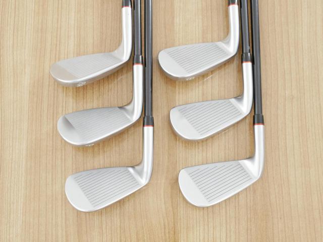 Iron set : Fourteen : ชุดเหล็ก Fourteen PC-555 (ตีง่าย ไกล) มีเหล็ก 6-Pw,Aw (6 ชิ้น) ก้านกราไฟต์ Flex R