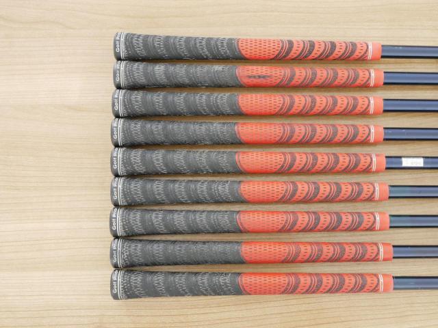 Iron set : Other Brand : ชุดเหล็ก Quelot Royal Excellence RE-10 มีเหล็ก 4-Pw,Aw,Sw (9 ชิ้น) ก้านกราไฟต์ Flex R