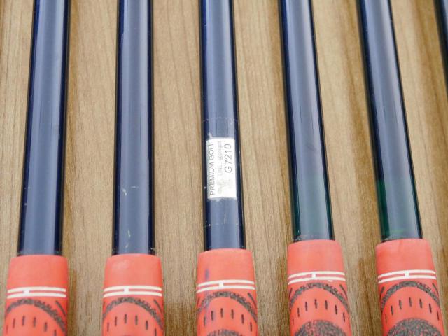 Iron set : Other Brand : ชุดเหล็ก Quelot Royal Excellence RE-10 มีเหล็ก 4-Pw,Aw,Sw (9 ชิ้น) ก้านกราไฟต์ Flex R