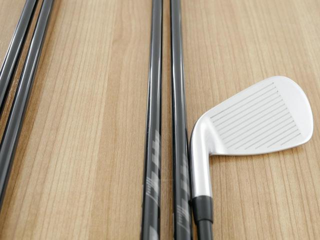 Iron set : Titleist : ชุดเหล็ก Titleist T200 (รุ่นปี 2020) มีเหล็ก 6-Pw (5 ชิ้น) ก้านกราไฟต์ Mitsubishi KUROKAGE 60i Flex R