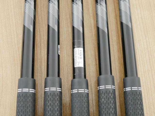 Iron set : Titleist : ชุดเหล็ก Titleist T200 (รุ่นปี 2020) มีเหล็ก 6-Pw (5 ชิ้น) ก้านกราไฟต์ Mitsubishi KUROKAGE 60i Flex R